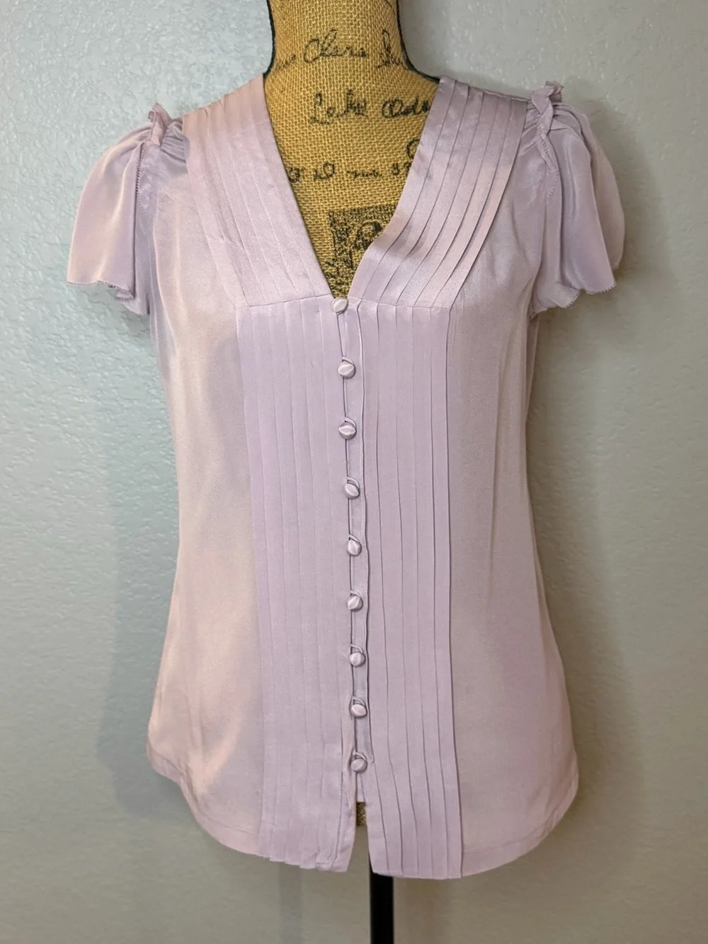 Banana Republic Silk Light Lilac Pleated Button-Front Blouse